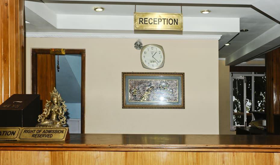 Jain Group Sikkim Continental Hotel Gangtok Exterior foto