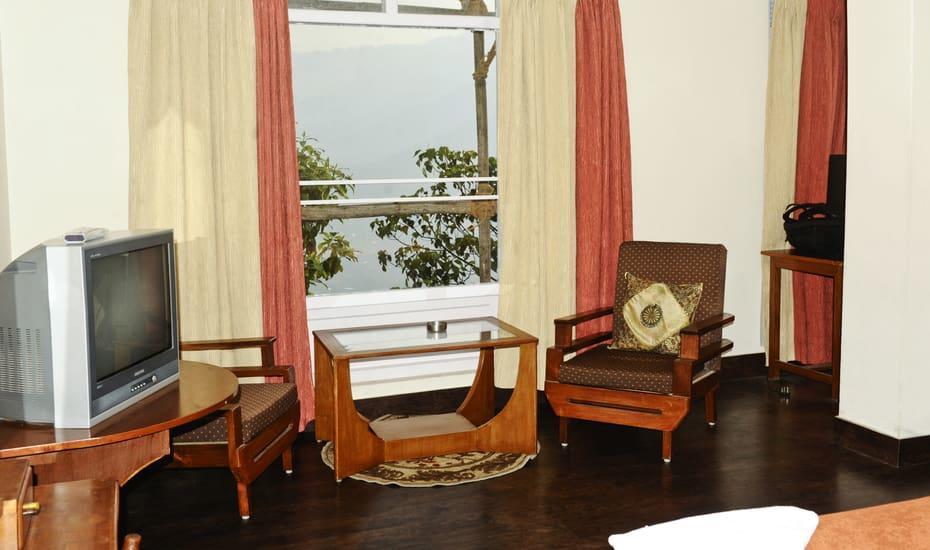Jain Group Sikkim Continental Hotel Gangtok Exterior foto